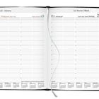 Januar January, 1 Freitag. 53. Woche, 2 Samstag. Ein geöffneter Terminkalender mit Linien zum Eintragen.