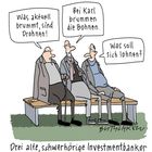 Drei ältere Männer auf einer Bank. Texter: „Was aktuell brummt, sind Drohnen!“, „Bei Karl brummen die Bohnen.“