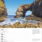 Mai Kalenderseite mit Küstenlandschaft. Text beschreibt Great Pollet Sea Arch in Donegal. Zitat: "Das Hauptinstrument des Fotografen..."
