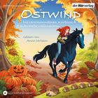 "Ostwind: Die verschwundenen Kürbisse & Zauberhafte Weihnachten," vollst. Lesungen, gelesen von Anna Carlsson.  
Illustration zeigt ein Mädchen auf einem schwarzen Pferd, umgeben von Kürbissen und Igeln im Herbstwald.