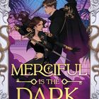 „Sophie Clark“, „Merciful is the Dark“, „Ihre Liebe ist groß, ihre Macht unendlich.“ Zwei Figuren mit Schwertern.