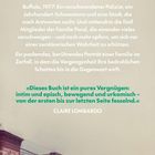 Texte beschreiben einen Roman über eine Familie 1977 in Buffalo. Gebäude im Hintergrund.