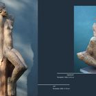 „Tagträume“, Terrakotta, 2006, H 45 cm. „Ich“, Terrakotta, 2001, H 78 cm. Zwei Skulpturen, nachdenkliche Posen.