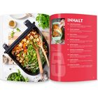 Rechts "INHALT" mit Kapitelübersicht und Seitenzahlen. Links ein Gericht in einem schwarzen Behälter mit grünem Salat.