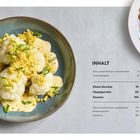 INHALT: Kleine Gerichte 10, Hauptgerichte 62, Desserts 156. Links ein Teller mit Blumenkohl, rechts ein Teller mit Pasta.