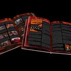 Texte: "STORY UND ANALYSE", "STEPHEN KINGS SHINING". Zwei offene Magazine mit Bildern und Text zu Stephen Kings Werk.