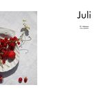 "Juli" und "22 Halloween Echter Offenbürgis". Links rote Beeren auf weißem Hintergrund in einer Muschelschale.