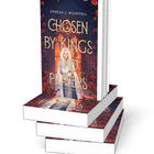 Ein Buchstapel mit „Chosen by Kings and Prayers“ von Ophelia L. Nightfall, vorne eine blonde Figur und rote Rosen.