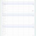 Kalender für Oktober, mit Platz für Notizen. Illustration von Pflanzen und einer Person mit Topf. Eulen unten abgebildet.