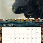 Oktoberkalender mit Drachenbild. Person reitet schwarzen Drachen am Himmel. Darunter Figuren eines Jungen und Drachen.