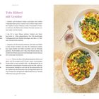 Tofu-Rührei mit Gemüse. Rezept für 2 Personen, 15 Min. Zubereitungszeit. Zutaten: Zwiebel, Knoblauch, Paprika, Petersilienblätter.