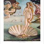 Kalendarium mit Oktober-Daten unten; berühmtes Gemälde: Venus steht auf Muschel, flankiert von fliegenden Figuren.