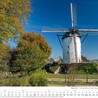 Kalender Oktober 2027, darunter Feiertage wie Tag der Deutschen Einheit. Steprather Mühle vor blauem Himmel mit Bäumen.