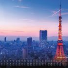 Kalenderansicht: Skyline mit Tokyo Tower. Abendhimmel in Rosa und Blau; der Turm ist beleuchtet.