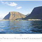 "Valle Gran Rey", Kalenderblatt, Nummern 1 bis 30, Monat 11. Landschaft mit Bergen, Meer und Küstenhäusern.