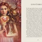 "EINFÜHRUNG" steht oben, gefolgt von einem Text über familiäre Traumen und Selbstheilung. Links eine Illustration einer Frau mit Blumen im Haar, die ein leuchtendes Herz hält.