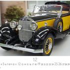 Text: "Mercedes W21", "12", "CASARES EDITION". 
Auto: Klassischer gelb-schwarzer Oldtimer mit Chromdetails.
