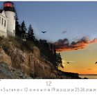 Text: "Maine, Bar Harbour Lighthouse", "CASARES EDITION". Ein Leuchtturm auf Klippen in der Abenddämmerung mit fliegenden Vögeln.