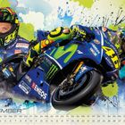 "DEZEMBER" und Kalendertage unten. Illustration eines Motorradfahrers in blauer Rennausrüstung mit Startnummer 46.