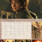 Kalender für Dezember, hervorgehobene Daten: 6., 25., 26. Dezember. Bilder von Charakteren und Filmszenen.