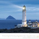 Kalenderseite "dezember" mit einem Küstenleuchtturm abgebildet, dahinter ein Meer und eine Insel.