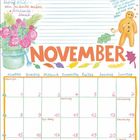 "November" in großen Buchstaben, ein Kalenderblatt, Illustrationen von Keksen, Blättern, Blumen und Bastelanleitungen.