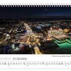 Kalender zeigt Monat Dezember. Winterstimmung im größten Seebad Rügens - Binz. Beleuchtete Stadt bei Nacht.
