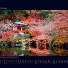 Kalender: 10. Oktober. Text beschreibt UNESCO-geschützte Baudenkmäler in Kyoto. Herbstliche Szene mit Pavillon und Brücke.