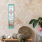 2024 Aus Großmutters Küche. Illustration eines nostalgischen Raumes. Hebt handgemachte Details hervor.