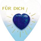 Text "FÜR DICH" über einem grünen Herz, das in einem großen, weißen Herz platziert ist. Strahlen um das Herz.