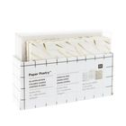 Aufbewahrungsbox mit Texten: "Paper Poetry*", "Klappkarten", "Umschläge", inklusive Maße und Papierdetails.