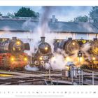 Zahlen 7-10 stehen über vier Dampflokomotiven in Aktion, die Rauch abgeben. Unten: Kalendertage und der Monat Februar 2027.