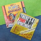 Zwei Bücher mit dem Titel "There's a PONY in my APARTMENT!". Ein Cover mit Pony und Kind, das andere mit Pfeilen und Markierungen.