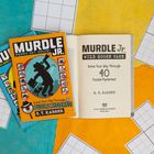 Bücher mit Titeln "MURDLE JR." und "WILD GOOSE CASE", 40 Rätsel von G.T. Karber. Detektivmotiv, bunte Hintergründe.