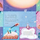 Texte: "Fire is a chorus..." und "Like a chorus..." 
Illustration: Verschiedene Szenen mit Feuer und Gegenständen wie Kerzen, Kürbis und Toast. Bunte Hintergründe.