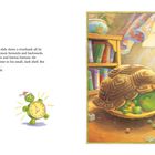 Text: FRANKLIN could slide down a riverbank all by himself...[gekürzt]

Illustration: Eine Schildkröte schläft in ihrem Panzer, Spielzeuge und Bücher umgeben sie.