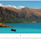 "Lake Wakatipu" unten links, darunter Zahlenreihe 1-28. Berglandschaft mit schneebedeckten Gipfeln und türkisfarbenem See.