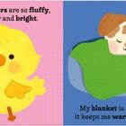 Links steht "My feathers are so fluffy, yellow and bright." Ein gelbes Küken ist zu sehen. Rechts steht "My blanket is so fluffy, it keeps me warm at night." Ein Hund schläft eingewickelt in eine grüne Decke.