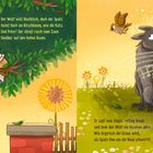 Der Text beschreibt eine Szene mit einem Wolf, einem Spatz und Peter auf einem Baum. Eine Illustration mit Tieren und Natur.