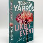Buchcover: "Rebecca Yarros, In the Likely Event, Bis wir uns wiedersehen." Blume auf grünem Hintergrund.