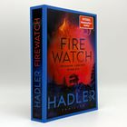 "SPIEGEL Bestseller-Autor. FIRE WATCH. Vertraue mir. Liebe mich. Verrate dich." Buchcover mit Wachturm und Flammen.