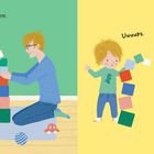 „Wir bauen einen Turm. Ganz hoch!“ Links, ein Kind und Erwachsener bauen mit Bauklötzen, rechts fällt der Turm um.