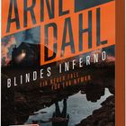 Titel: "Blindes Inferno" von Arne Dahl. Text: Ein neuer Fall für Eva Nyman. Dramatische Szene mit brennendem Haus.