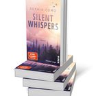 "SOPHIA COMO, SILENT WHISPERS, Wie Stimmen im Wind, ROMAN, SPIEGEL Bestseller-Autorin, PIPER." Vier Bücherstapel.