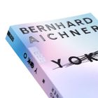 "Buchcover: BERNHARD AICHNER, YOKO; pastellfarben, schwarze Schrift, gestrecktes O, Logo rororo an der Seite."