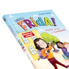 "Einfach Frida! Hurra, ich bin ein Schulkind!" Illustration von Kindern vor einem Schulgebäude.