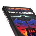 Titel: "Haus der Schrecken". Abgebildet ist eine pixelige, bedrohliche Kreatur vor einem rot-blauen Himmel.
