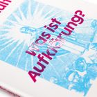 "Was ist Aufklärung?" in Rosa über einer blau-weißen Illustration, die eine strahlende Figur zeigt.