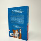 Ein blauer Buchrücken mit dem Text: "Der Feelgood-Bestseller aus Japan – wenn Essen verlorene Erinnerungen zurückholt." Eine Illustration einer winkenden Katze.