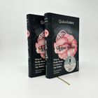 Bücher mit dem Titel "Organ Speak" von Giulia Enders, illustriert von Jill Enders, mit einem floralen, organischen Cover.